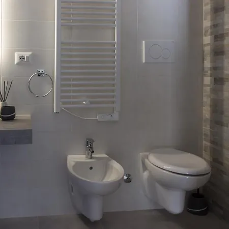 Loft 70010 لوكوروتوندو